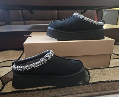 New UGG Tazz II Platform Women Size 8 US Slippers - Black 