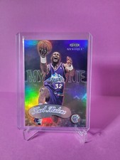 1999-00 Fleer Mystique Karl Malone Card #39 Utah Jazz Basketball HOF 