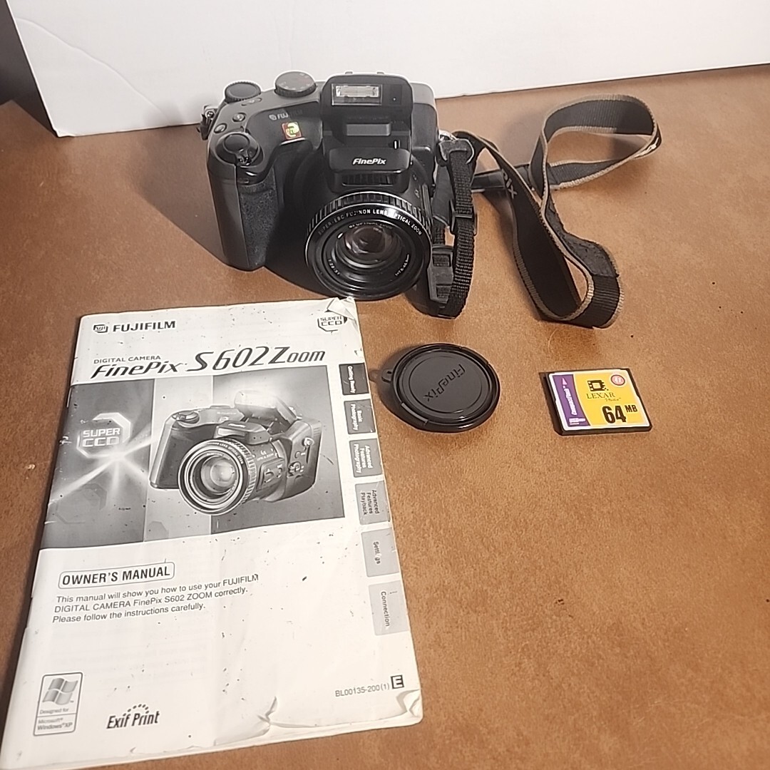 Lens Fuji S602z FUJI FINEPIX S602Z AND FINEPIX S5500 CAMERAS UK