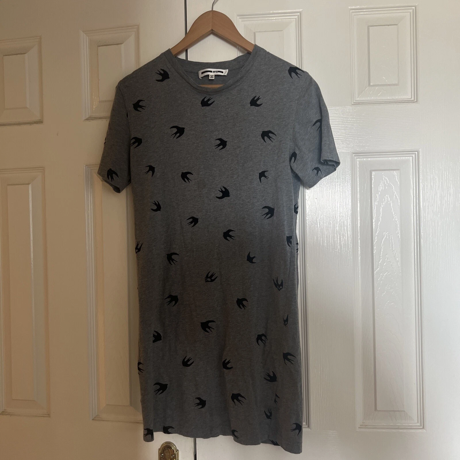 Abito maglietta McQ velluto stampa rondine uccellino Alexander McQueen grigio e nero