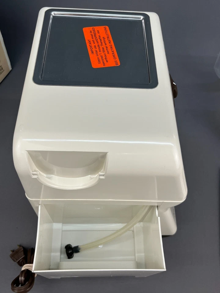 NEW NOS Vtg Moulinex Regal LA Espresso Machine Model V734 - Made in France - Image 3 of 4