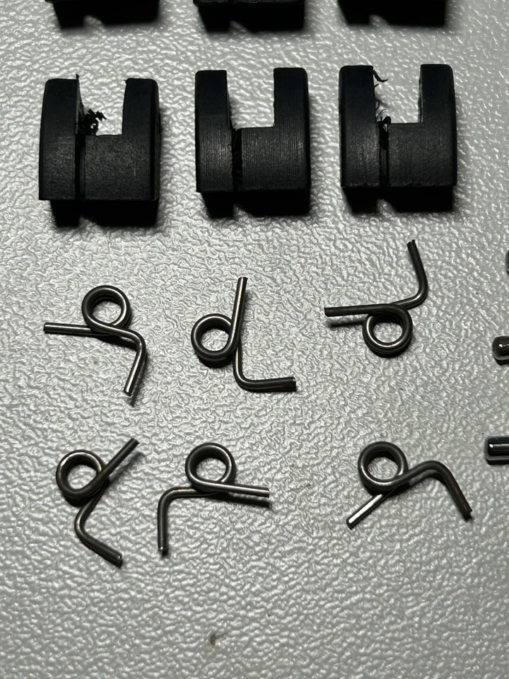 Enneti Frizione Vintage Rc Ops Picco Noverossi Serpent Mantua Robbe  Sg 1/8 3,5 - Immagine 4 di 4