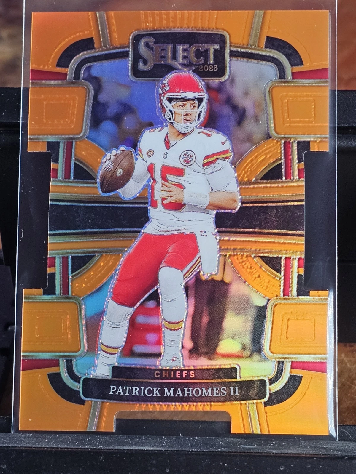 2023 Panini Select - Concourse Orange Prizm Die-Cut #49 Patrick Mahomes II /499