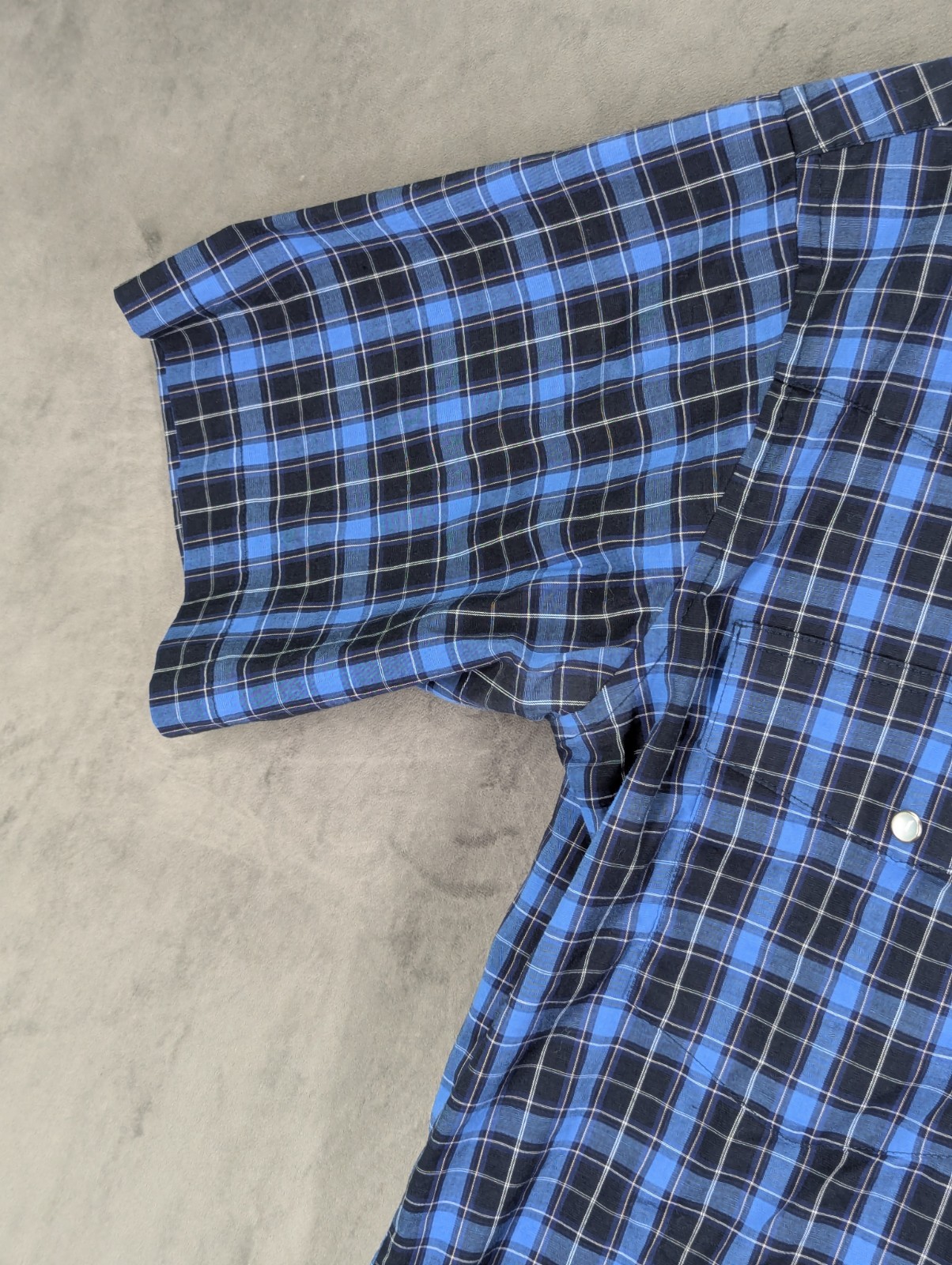 Wrangler Men's Short Sleeved Shirt Plaid Size Medium Pearl Snap Cotton image 4