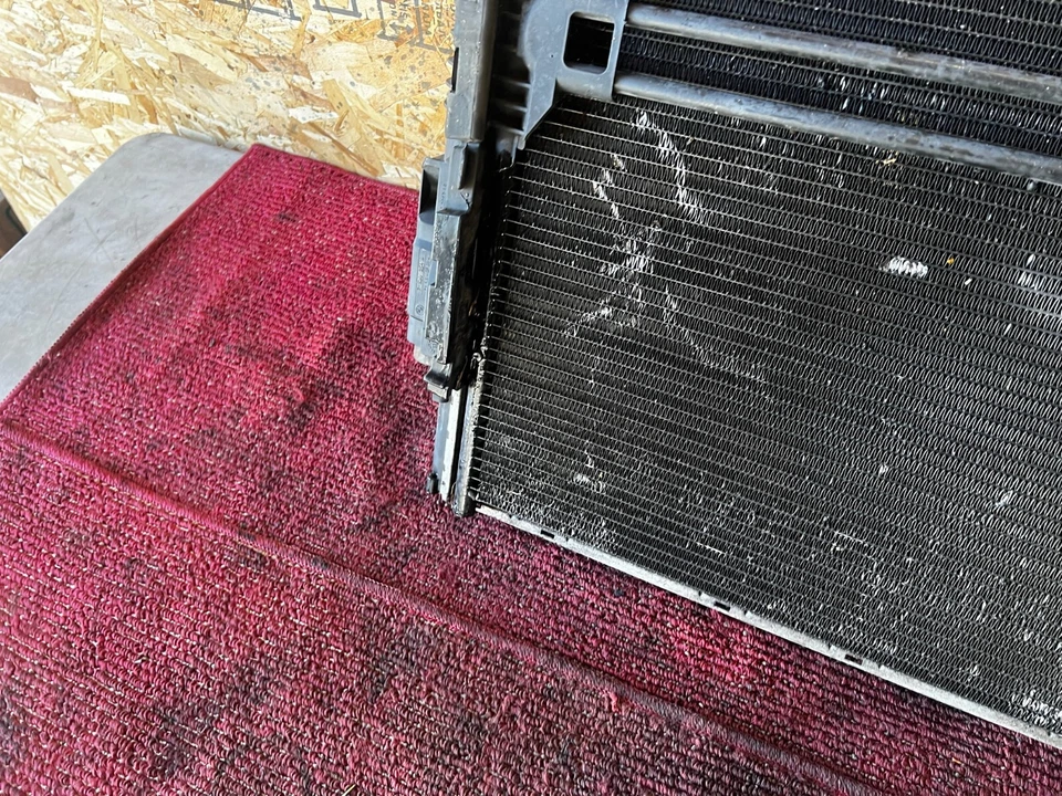 BMW E46 330CI 325I RADIADOR DELANTERO AC CONDENSADOR SISTEMA DE REFRIGERACIÓN MONTAJE OEM/B3 Foto 4 de 4