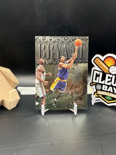 Kobe Bryant 1998 Skybox Metal Universe (CBR)