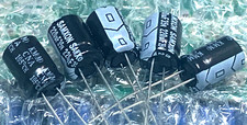 5 Condensatori 220uF 35V 105° Ø8x12mm Samxon ( 5 pezzi )