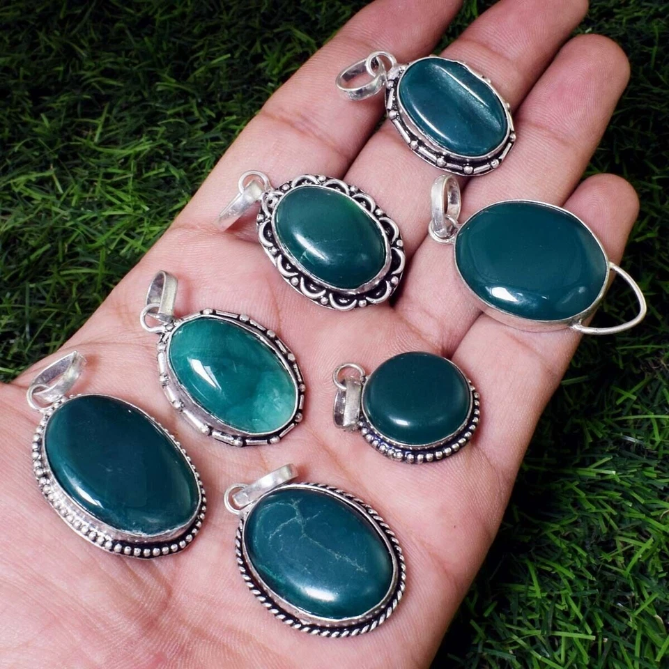 Precioso lote de piedras preciosas de ónix verde enchapado en plata de ley 925 hecho a mano colgante de lujo Foto 3 de 3
