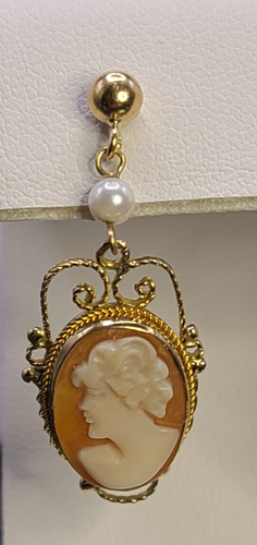 14K Gold Cameo Earrings With Fresh Water Pearls & Beautiful Gold Filigree - Picture 4 of 5