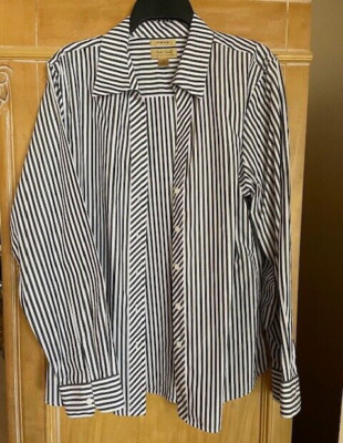 Gold label Investments. non iron,  blk & white stripe. size16