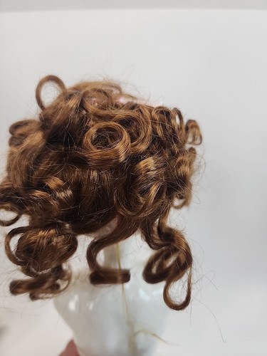 New in Box Monique Doll Wig Beri Shy Baby Infany Cap 11-12 Curls Pink Bows - Picture 5 of 10