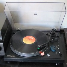 TECHNICS SL 2000 DIRECT DRIVE STEREO TURNABLE  + TESTINA AUDIO  TECHNICA M5 E/H 