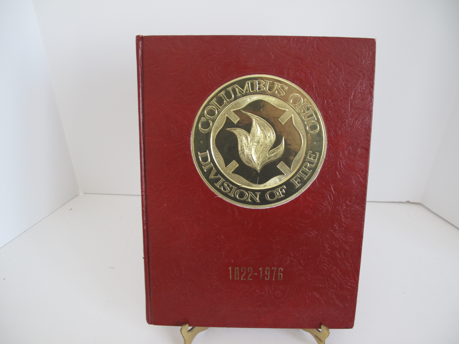 Columbus Ohio Fire Department 1822 1976 HC/1st ED Photos Seagraves