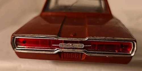 Vtg 1966 FORD THUNDERBIRD 2 DOOR HARD TOP Plastic PROMO Auto Burgandy MODEL - Picture 7 of 20