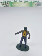 F519 - Greenhills Scalextric Carrera Painted Trackside Pointing Spectator 1.32 S