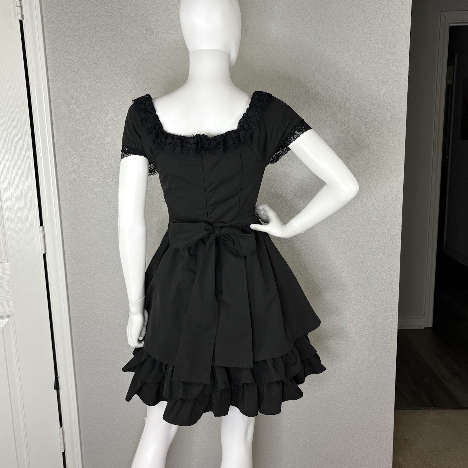 Gothic Lolita Dress Vamp Lace Up Corset Black Sz XS image 3