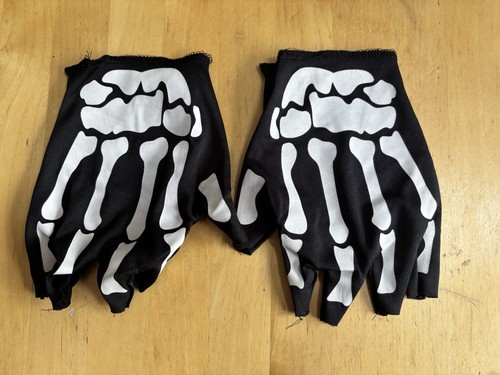 Smiffys Unisex Skeleton Kit With Poncho & Gloves One Size - Picture 6 of 6