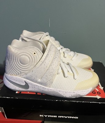 Brand New Nike Kyrie Irving (Kyrie 2) Unisex Size 5.5