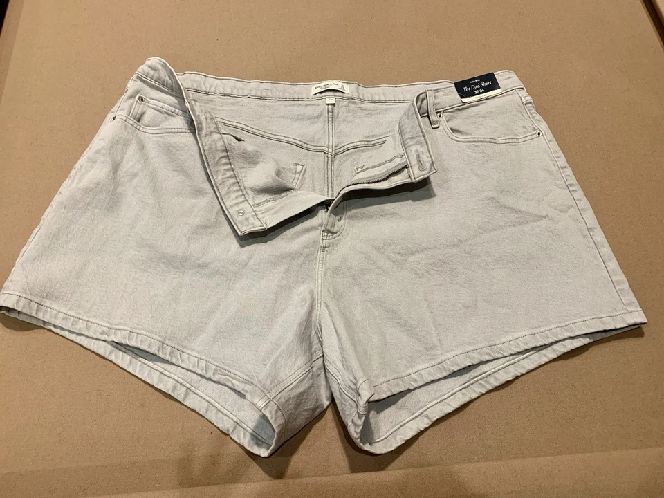 NUEVO CON ETIQUETAS-Abercrombie Pantalones Cortos de Tiro Alto Papá Love Curve Denim Gris Elástico Talla 37/24 Foto 2 de 4