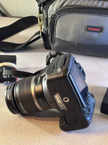 Canon EOS Rebel T3i DSLR Camera & 18-55mm Lens Battery & Charger Kit - Picture 10 of 10