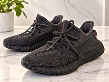 Adidas Yeezy Boost 350 V2 Black Non Reflective FU9006 Men  s Size 8 Used