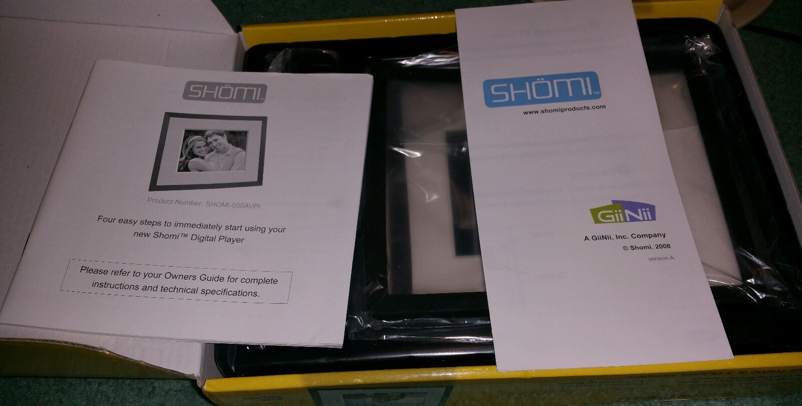 Shomi 5" digital photo frame eBay