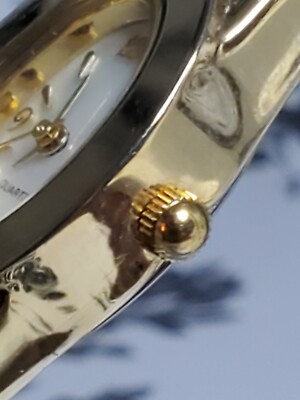 Montre ADVANTAGE Femme - Cadran Nacre Ton Or - Bracelet Acier - Quartz - Occasion Très Bon État