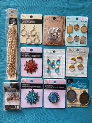 Lot of 11 New Bead Landing Jewelry Making - Charms, Chain, Pendants, Bezels