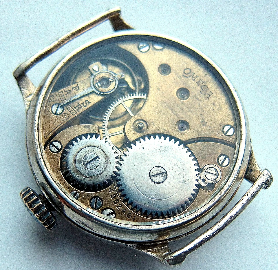 Reloj de pulsera vintage para hombre mecanismo suizo original, caja soviética 38 mm esfera militar Foto 3 de 4