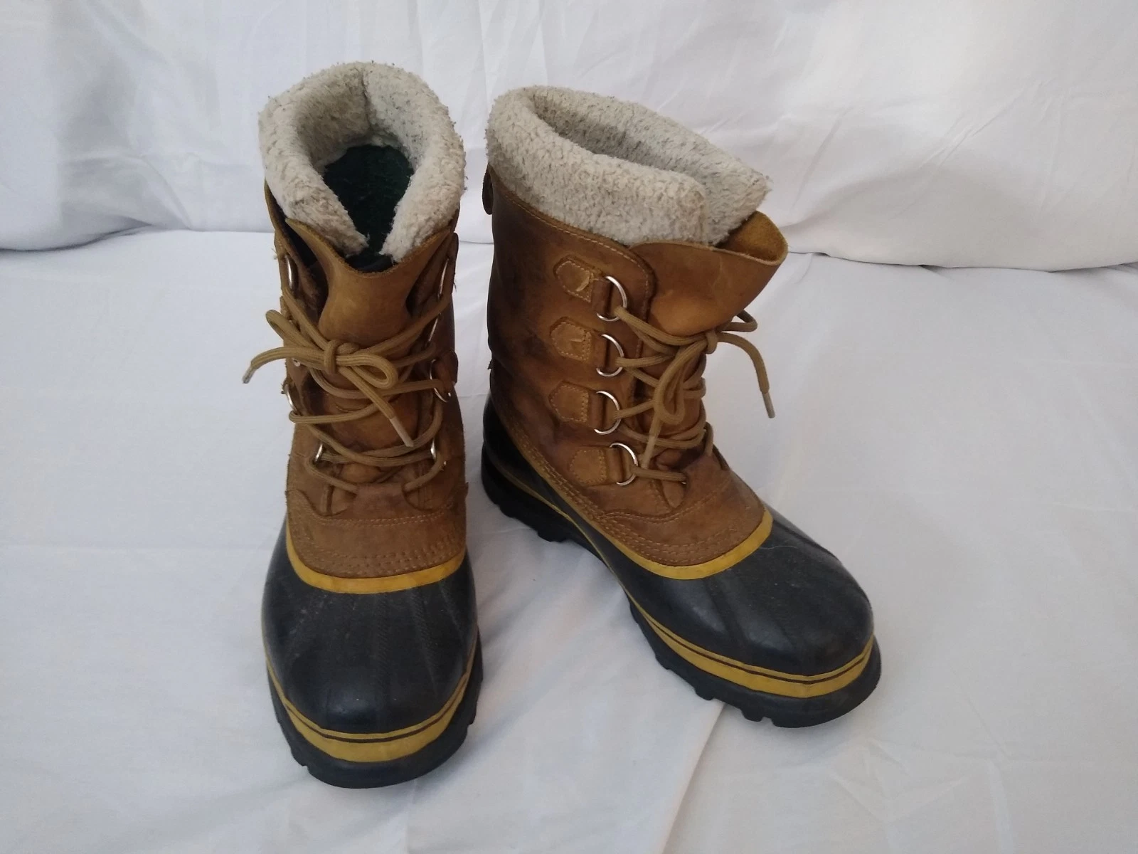 Vtg Sorel Caribou Stack Waterproof Mens Boots - Buff/Chamois Size 9