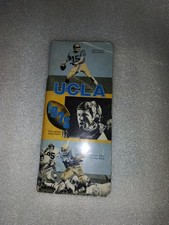 Vintage 1975 UCLA Football Media Guide John Sciarra Dick Vermeil NCAA