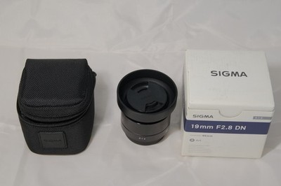Sigma 19mm F2.8 DN Art MFT Micro Four Thirds - wie neu - OVP
