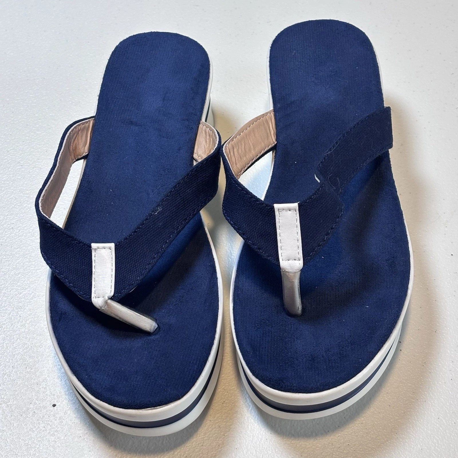 MBT PAOTMBU sandalo infradito infradito donna blu navy e bianco a righe taglia 7 (M B) US