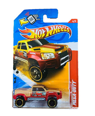Hot Wheels 2012 Mega-duty Thrill Racers Earthquake '12 Red 224/247
