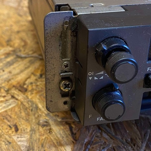 Sistema sintetizador PLL radio vintage Mercedes-Benz W201 COLONIA Fe/CrO2 - Imagen 5 de 10