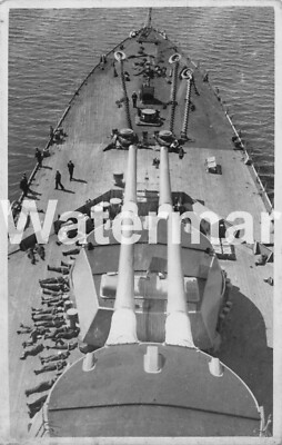 0846. Royal Navy. Unbekanntes Schiff. Vorwärtsansicht. Geschütze & Sonnensegler