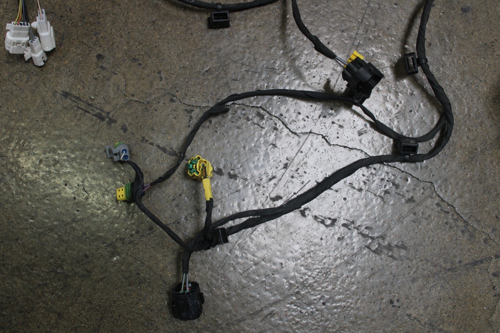 Ferrari 458 Italia, RH, Right, Door Wire Harness, Dmg, Used, P/N 261316