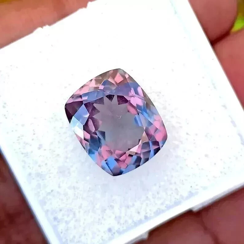 NATURAL Suelto Montana Cambio Bicolor Zafiro Cojín Corte PIEDRA PRECIOSA 10.00 Ct+ A+