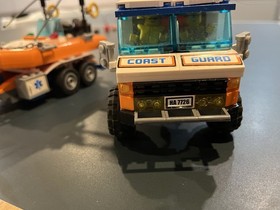 LEGO City: 7726 Coast Guard Truck With Speed Boat, built, Complete