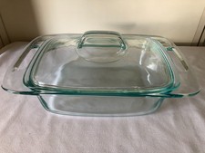 Pyrex Easy Grab 2qt Covered Casserole Dish wi...