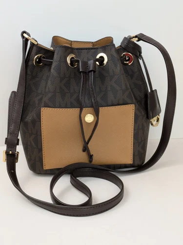 Michael Kors Greenwich Small Bucket Bag Brown/ Peanut Crossbody Shoulder Bag