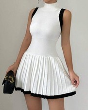 New Casual Colorblock Trimmed Collar Sleeveless Pleated Sweater Dress XS