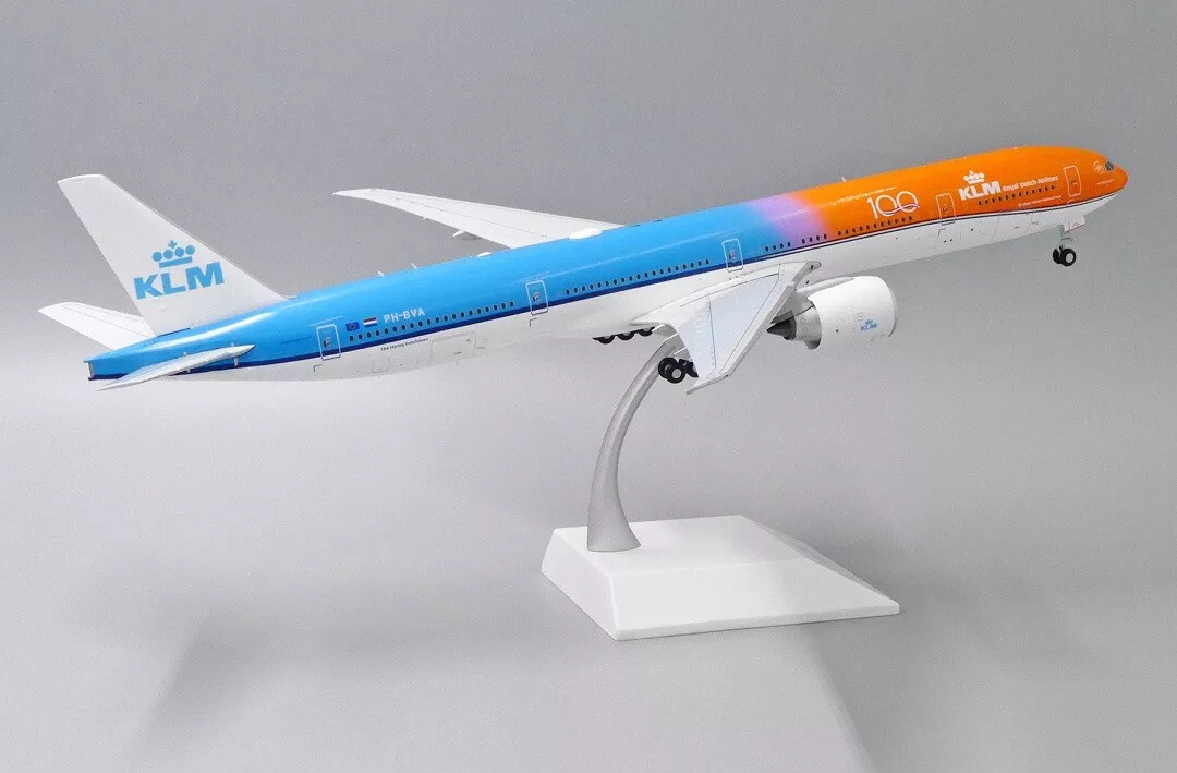 B777-300ER KLM ORANGE PRIDE 100 YEARS REG: PH-BVA W/STD - JC WINGS JC2321 1/200