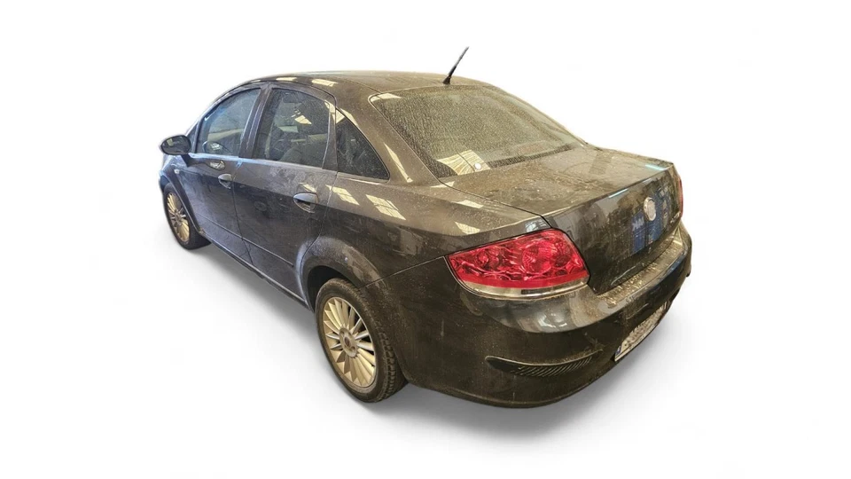 51753758 Piloto Trasero Izquierdo para FIAT LINEA (110) Emotion 2010 209751 - Imagen 4 de 4