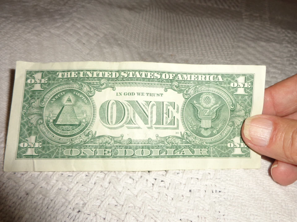 birthday/anniversary note 1 dollar bill 2021 series grade L2007-2-3-55E grade 35 - Image 2 of 2