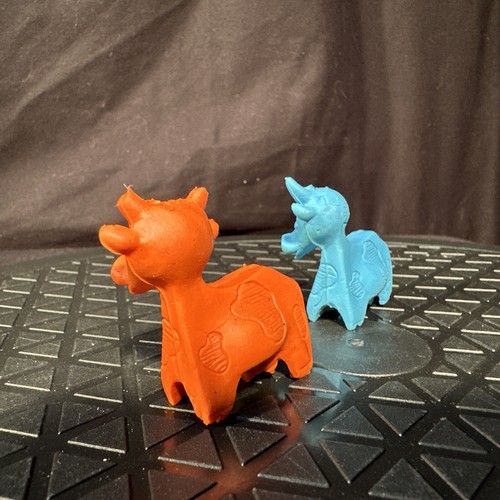 Vintage DIENER ERASER -- Blue & Orange COW -- ITTY BITTYS CHARM ANIMAL - Picture 6 of 7