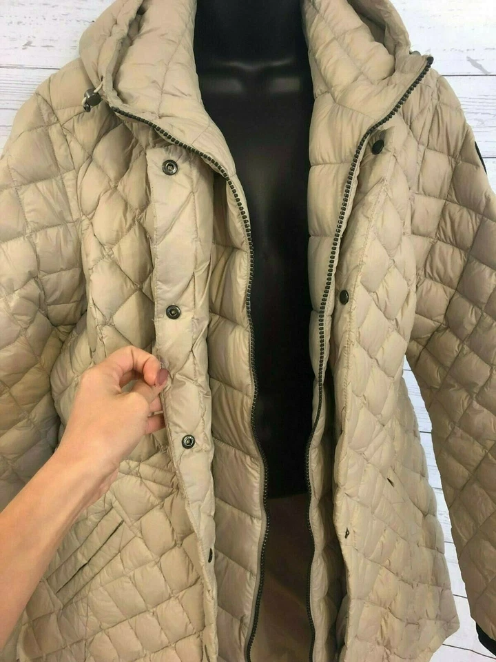 / Chaqueta acolchada para mujer Pajar Canada con capucha cremallera/frente a presión beige talla XXL Foto 2 de 4