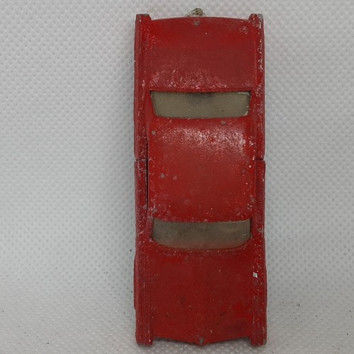 Lesney Matchbox Pontiac G.P Sports Coupe No.22 Red Repainted Made In England - Picture 7 of 9