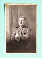 FOTO RITRATTO IN FORMATO CARTOLINA DI MILITARE DELLA PRIMA GUERRA MONDIALE
