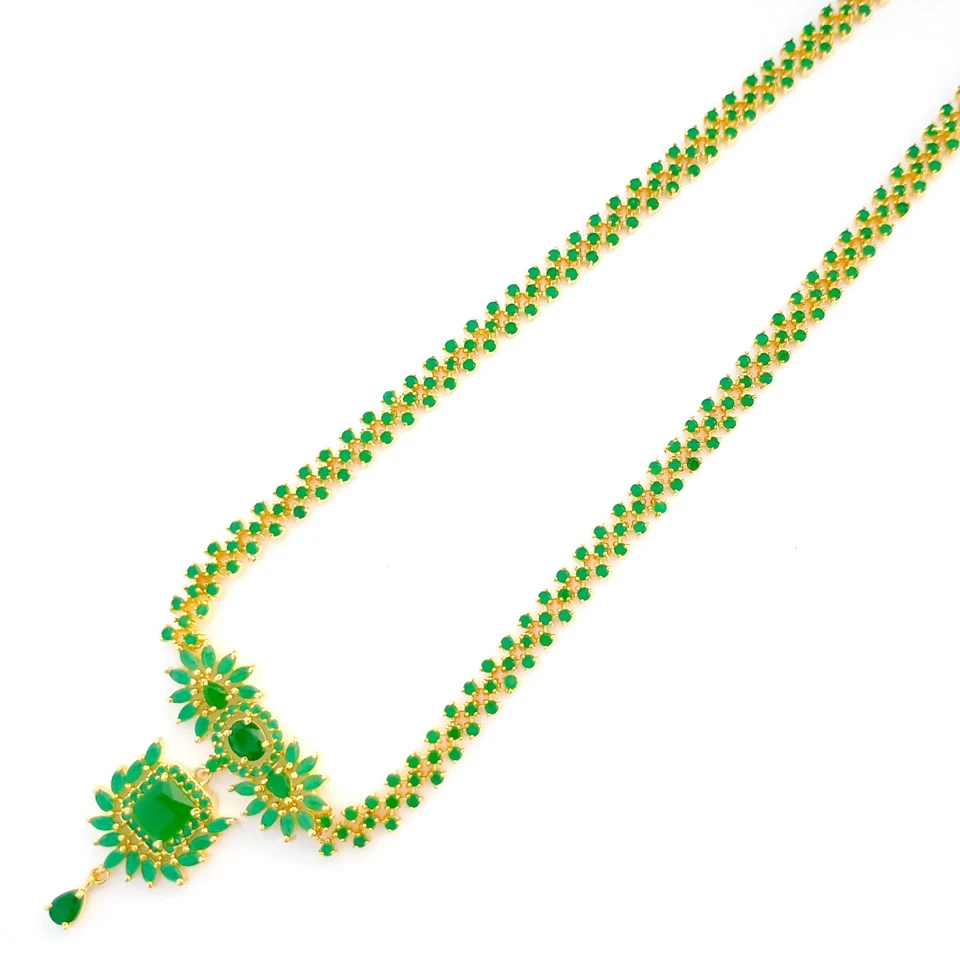 Elegante collar y pendientes de esmeralda enchapados en oro de 22K conjunto de joyas nupciales para mujer Foto 3 de 4